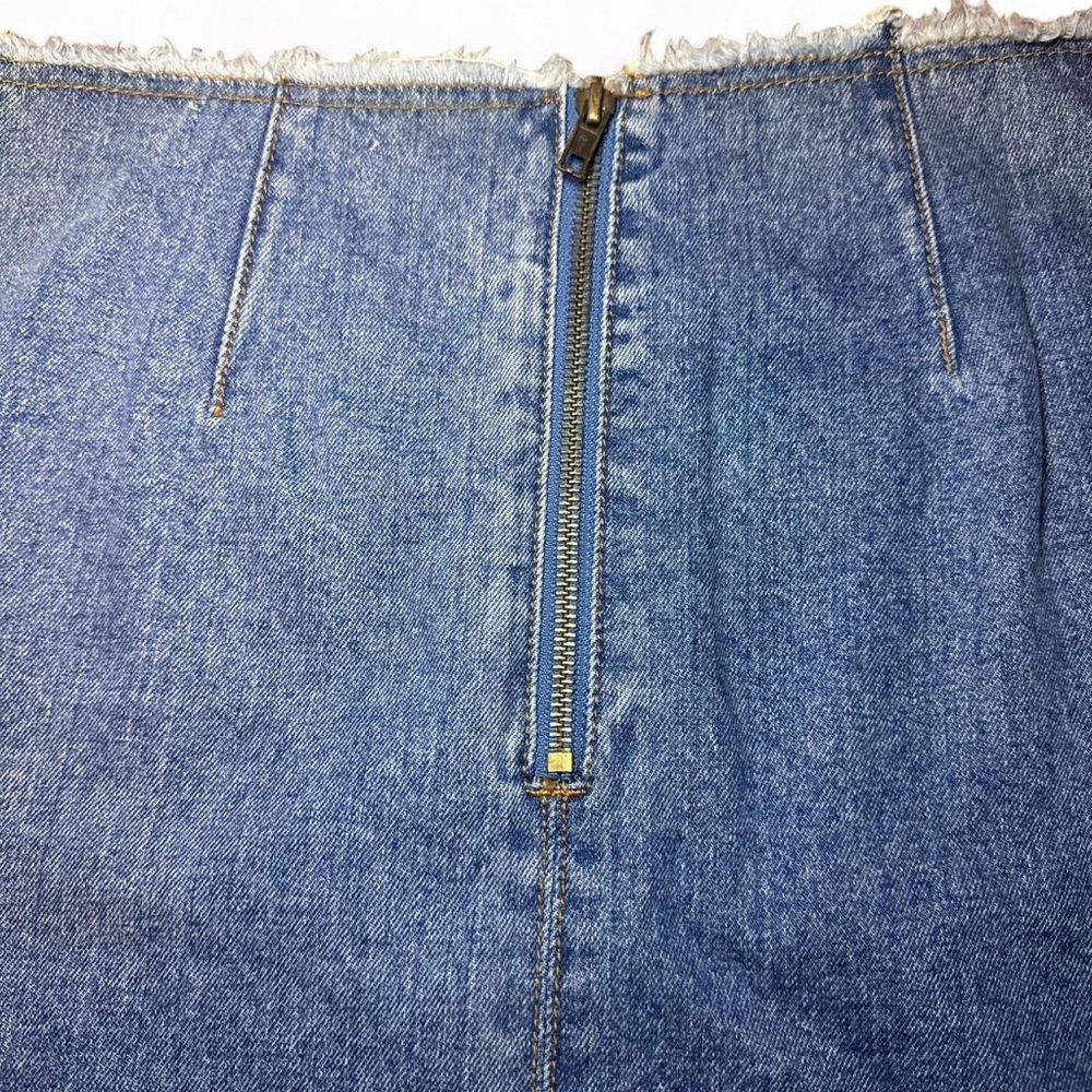 NWT MINKPINK x MP|D Women's In Theory Frey Hem Denim Mini Skirt — SMALL - Picture 6 of 6